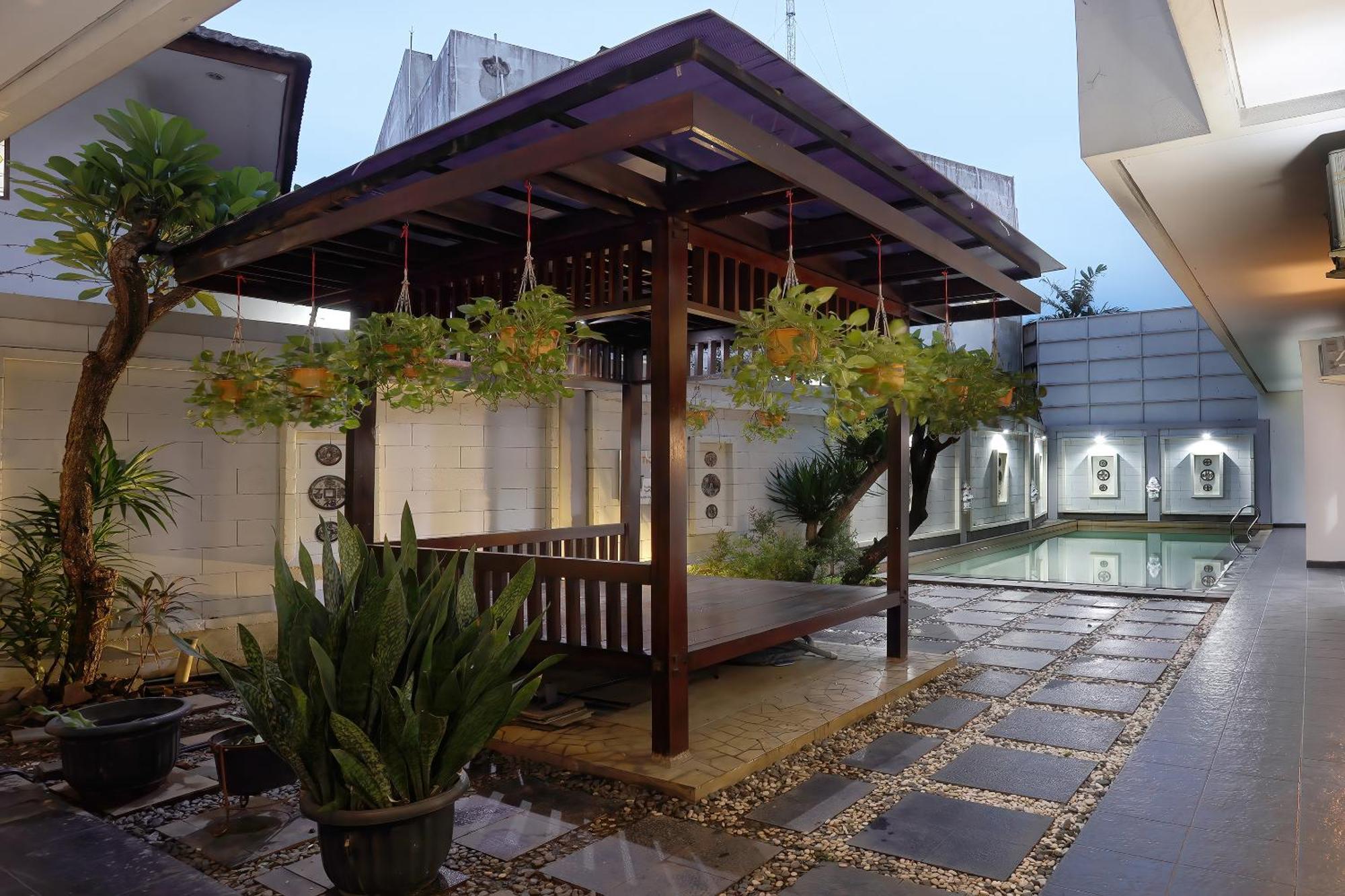 Jambuluwuk Residence Pakubuwono Jakarta Exterior foto